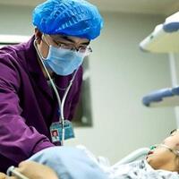 nekat-suntikan-jus-buah-ke-tubuh-wanita-ini-alami-kerusakan-organ-dan-nyaris-tewas