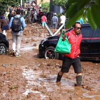 jatiendah-bandung-kembali-diterjang-banjir-bandang