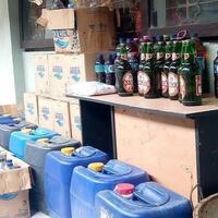 razia-miras-di-depok-satpol-pp-sita-555-botol-minuman-beralkohol