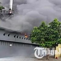 muncul-percikan-api-dan-asap-tebal-incenerator-rsud-dr-iskak-tulungagung-terbakar