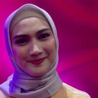 lulus-dari-jkt48-melody-nurramdhani-laksani-tertarik-tekuni-dunia-bisnis