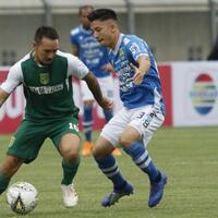 persib-bandung-akan-coret-pemain-di-sektor-gelandang