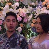 siti-badriah-tersanjung-kekasih-melamarnya-pakai-cincin-warisan