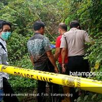 roni-friska-tewas-dihabisi-lantaran-sering-chat-mesra-dengan-istri-pelaku