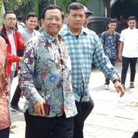 mahfud-politik-identitas-serang-kelompok-lain-tapi-klaim-penjaga-primordial