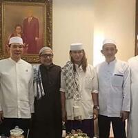 pilu-kakek-melihat-cucu-babak-belur-usai-dihajar-bahar-smith