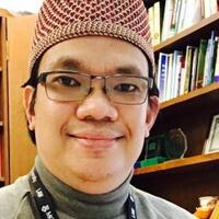 tanggapi-tweet-sandiaga-kuliah-di-ln-gus-nadir-abah-tak-belikan-aku-tiket