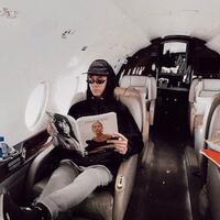 ada-ada-aja-pemuda-ini-berfoto-pura-pura-hidup-mewah-di-instagram-begini-hasilnya