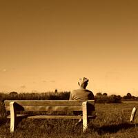 dia-yang-tak-mampu-bahagia