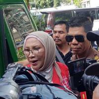 ratna-sarumpaet-apa-sih-salah-saya-bohong-sama-anak-saya