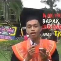 baru-wisuda-pemuda-ini-tagih-janji-jokowi-sediakan-10-juta-lapangan-kerja