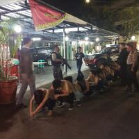 bawa-senjata-tajam-usai-tawuran-15-remaja-di-jaksel-ditangkap