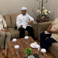 di-sela-persiapan-debat-kelima-pilpres-prabowo-sandiaga-bertemu-aa-gym