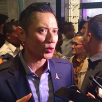 ahy-keluar-ruangan-debat-usai-prabowo-singgung-presiden-sebelum-jokowi