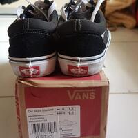 membedakan--membedah-vans-classic-authentic-quotoriginalquot-dan-quotkwquot