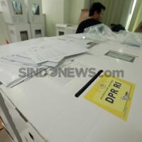 kertas-suara-dpr-blank-pencoblosan-di-kadu-sirung-tangerang-tertunda
