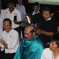 pdip-solo-klaim-jokowi-unggul-80-rudy-cukur-gundul