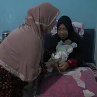 bayi-perempuan-lahir-saat-pemilu-2019-dinamai-nur-sandi-nesia