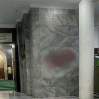 benar-benar-kelewatan-seorang-pria-gambar-kemaluan-di-masjid-cilandak