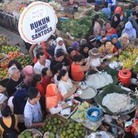 pemilu-berjalan-damai-pedagang-pasar-gede-solo-gelar-acara-sumsuman