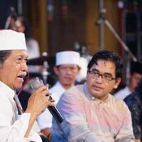 cak-nun-ingatkan-jokowi-dan-prabowo-agar-tak-hanya-pikirkan-soal-menang-dan-kalah