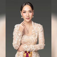 ketika-selebriti-indonesia-menjadi-sosok-kartini