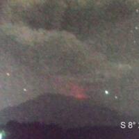 erupsi-gunung-agung-bali-wisatawan-diminta-waspada