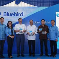 pemerintah-mendukung-penggunaan-mobil-listrik-untuk-transportasi-umum