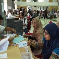 ratusan-petugas-haji-registrasi-pembekalan-di-asrama-haji-pondok-gede