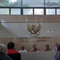menko-darmin-minta-bulog-berperan-jaga-stok-dan-stabilkan-harga