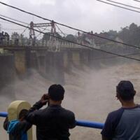 bogor-diguyur-hujan-deras-bendung-katulampa-siaga-ii