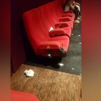 viral-foto-sampah-popok-bayi-di-bioskop-ayo-buang-sampah-sendiri
