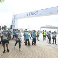 koran-sindo-dan-sindonewscom-gelar-beach-run-tropical-sunset-di-ancol