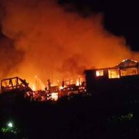 jayapura-membara-ratusan-rumah-di-permukiman-padat-terbakar