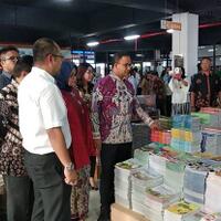 pemprov-dki-resmikan-pasar-buku-terlengkap-dan-termurah