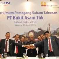 bukit-asam-bagikan-dividen-75-pada-rupst-tahun-buku-2018