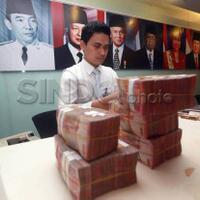 rupiah-siang-ini-tertekan-21-poin-ke-rp14229-usd