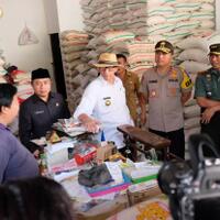 sidak-pasar-rau-gubernur-wh-harga-bahan-pangan-relatif-stabil