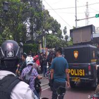 liput-kerusuhan-may-day-dua-wartawan-diintimidasi-aparat