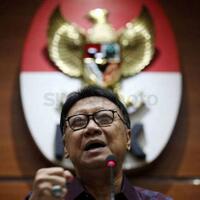 mendagri-tunjuk-petrus-simon-sebagai-pejabat-harian-bupati-talaud