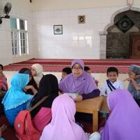 hari-pendidikan-nestapa-guru-ngaji-bekerja-tanpa-pamrih-tanpa-gaji