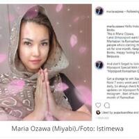 maria-ozawa-muncul-pake-kerudung-hello-indonesia-hello-bosku-marhaban-ya-ramadhan