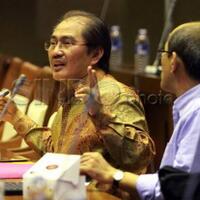 tunggu-pengumuman-resmi-kpu-jimly-kurangi-demo-dan-beropini