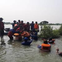 2-warga-tewas-terseret-banjir-saat-cari-ikan