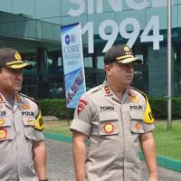 saling-klaim-menang-kapolda-banten-larang-pendukung-pasang-spanduk-ucapan-selamat