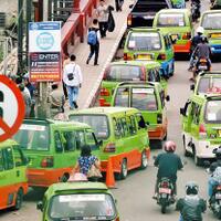 menata-transportasi-di-kota-sejuta-angkot