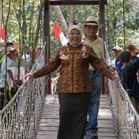 bupati-kobar-wisata-hutan-jurung-tiga-wahana-rekreasi-sekaligus-edukasi