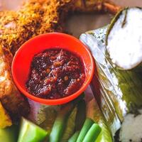 makanan-minuman-camilan-khas-bandung-yang-cocok-untuk-kuliner-mudik