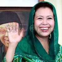 digosipkan-jadi-mensos-ini-tanggapan-yenny-wahid