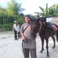 menikmati-keseruan-ngabuburit-sambil-berkuda-di-pekanbaru